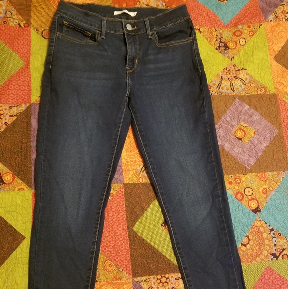 710 Super Skinny Levis's Jeans - Picture 3 of 4